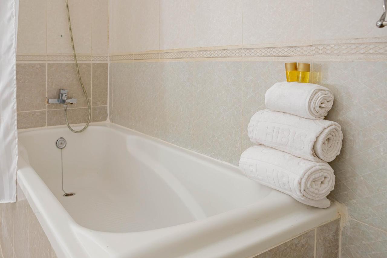 Hotel Hibiscus Louis Libreville Eksteriør billede