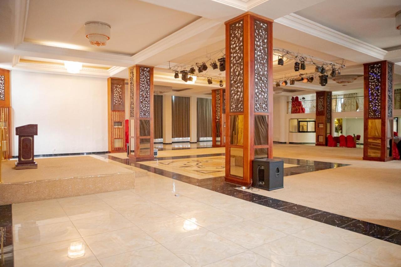 Hotel Hibiscus Louis Libreville Eksteriør billede
