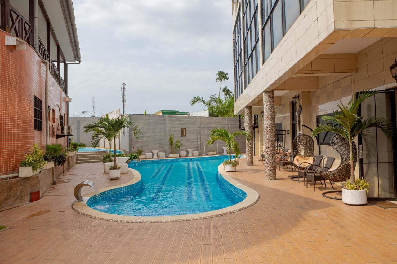Hotel Hibiscus Louis Libreville Eksteriør billede
