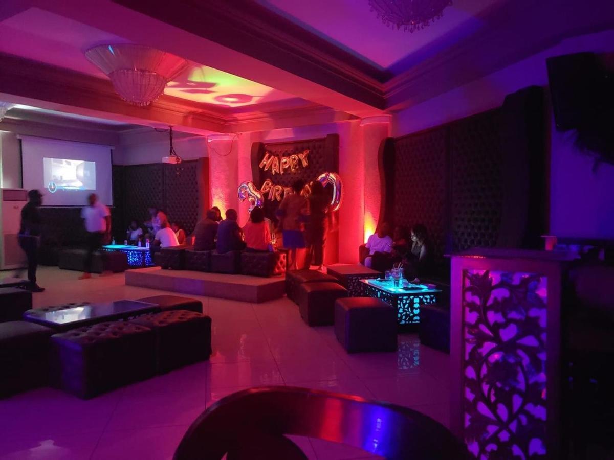 Hotel Hibiscus Louis Libreville Eksteriør billede